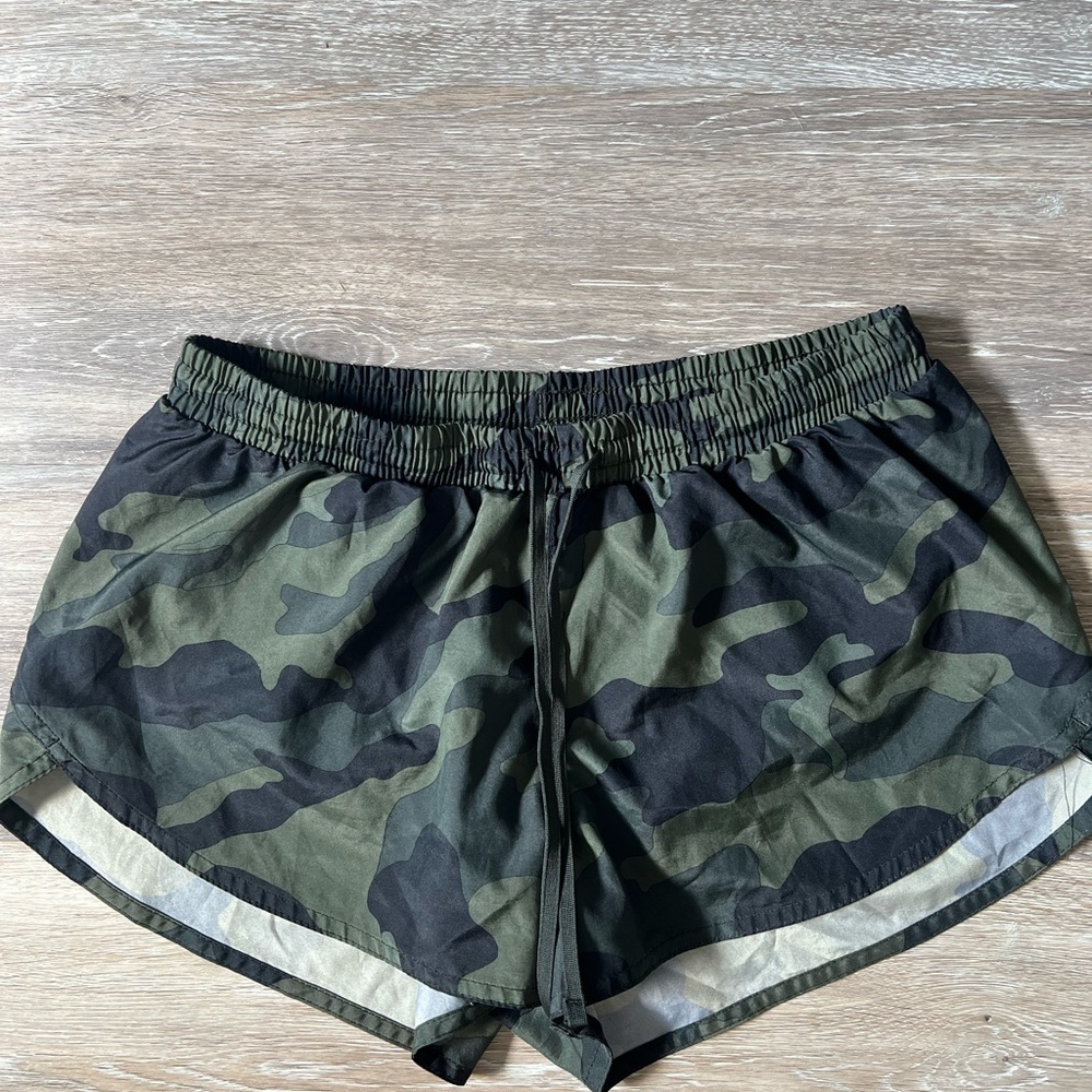 Old Navy Green Athletic Shorts with Elastic Waistband